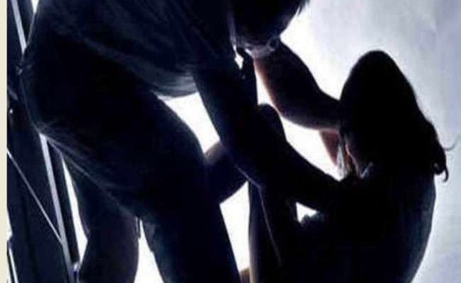 नवगछिया : अपहृत नाबालिग लड़की को पुलिस ने सोनवर्षा गंगा दियारा से बरामद