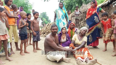 रक्षाबंधन के मौके पर नदी में स्नान कर रहा था. इसी दौरान तेज करंट की चपेट में…. -Naugachia News