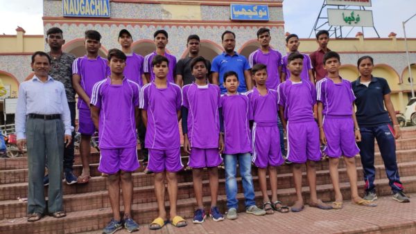 नवगछिया : बिहार राज्य विधालय ताइक्वांडो प्रतियोगिता 2019 का आयोजन में टीम जमुई रवाना -Naugachia News
