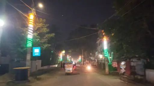नवगछिया : दिवाली पर रंग-बिरंगी रोशनी से नहाया नवगछिया, दीवारों पर उकेरी 3डी पेंटिंग