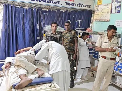 नवगछिया में भीषण सड़क हादसा: टेम्पू-बाइक की टक्कर में 4 घायल