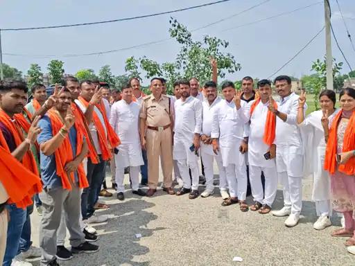 नवगछिया में बिहार पुलिस मेंस एसोसिएशन की नई टीम ने अधिकारियों से की मुलाकात
